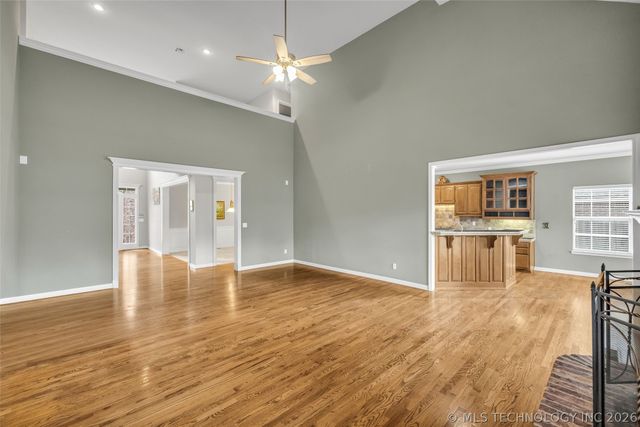 8752 E 102nd Street, Tulsa, OK 74133