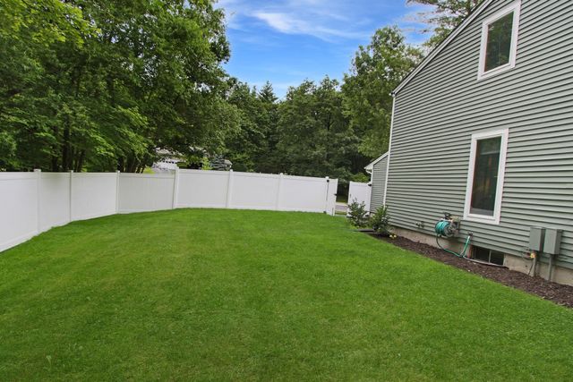 14 Jennifer Drive, Concord, NH 03301