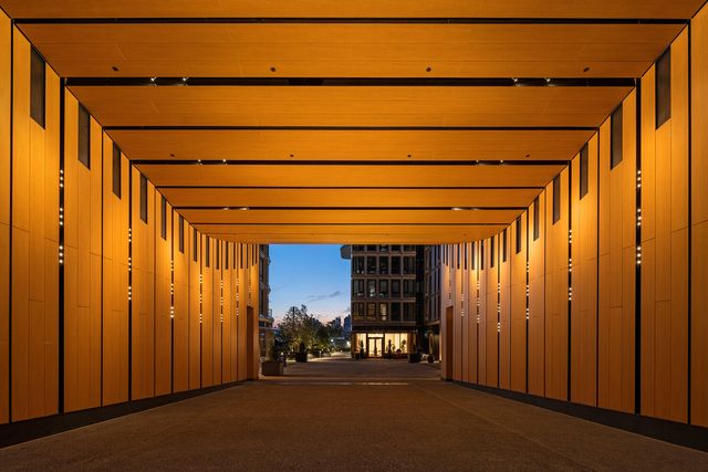 480 Kent Ave Apt 15A, New York City, NY 11249
