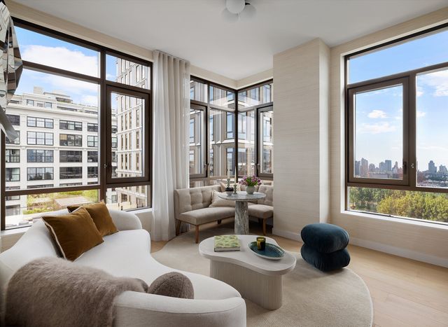 480 Kent Ave Apt 15A, New York City, NY 11249