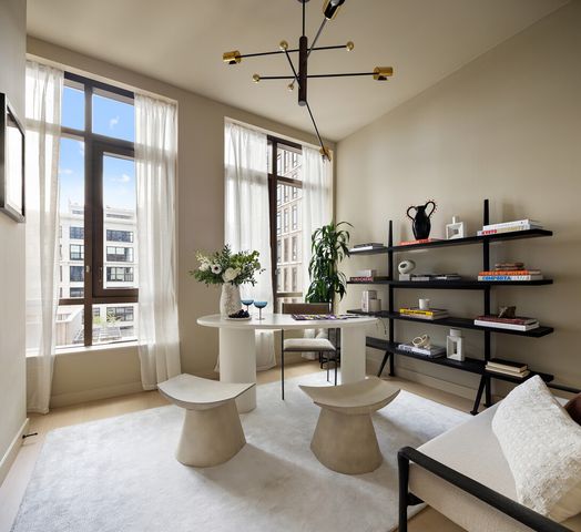 480 Kent Ave Apt 15A, New York City, NY 11249