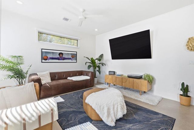 3112 Powell CIR, Austin, TX 78704