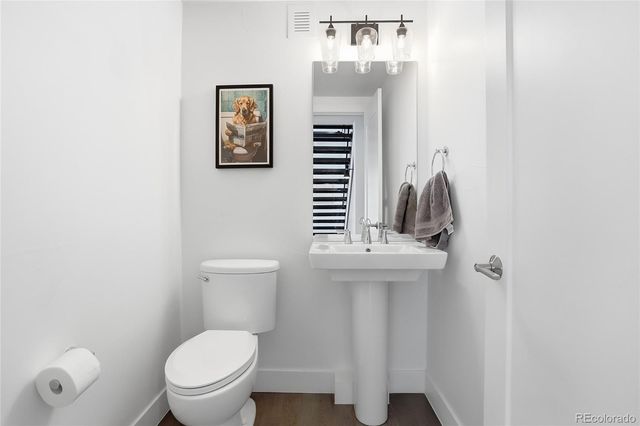 1945 W 34th Avenue, Denver, CO 80211