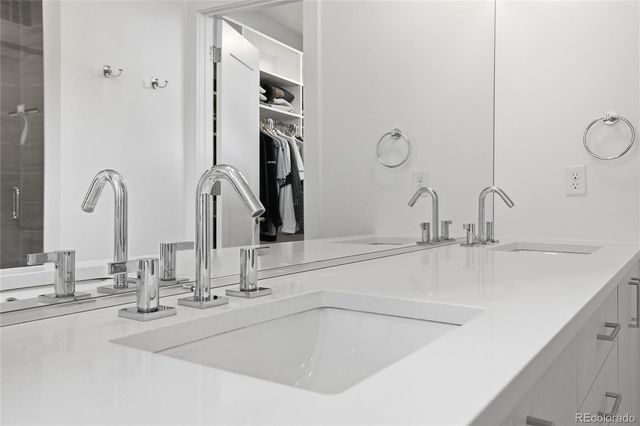 1945 W 34th Avenue, Denver, CO 80211