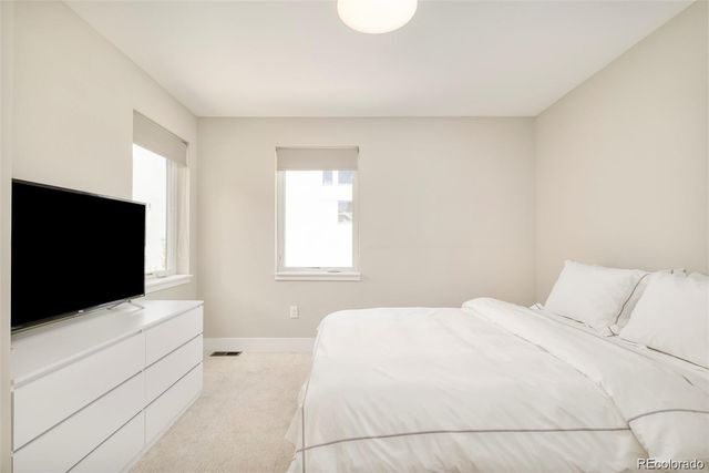 1945 W 34th Avenue, Denver, CO 80211