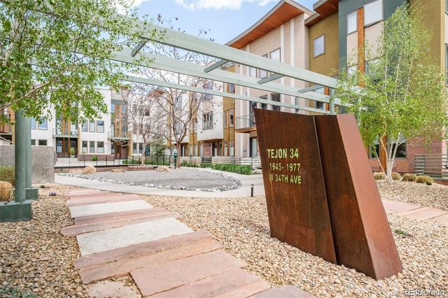 1945 W 34th Avenue, Denver, CO 80211