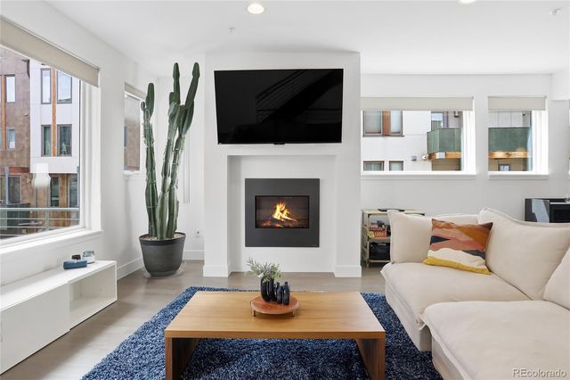 1945 W 34th Avenue, Denver, CO 80211