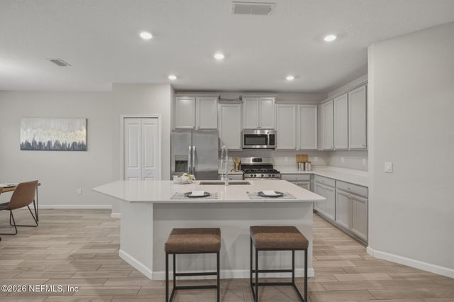 3841 HEATHERBROOK Place, Middleburg, FL 32068