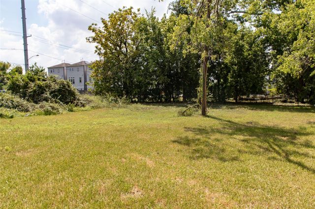 2306 Live Oak Street, Houston, TX 77004