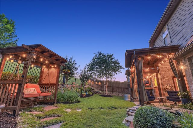 4512 Seventeen Lakes Court, Fort Worth, TX 76262