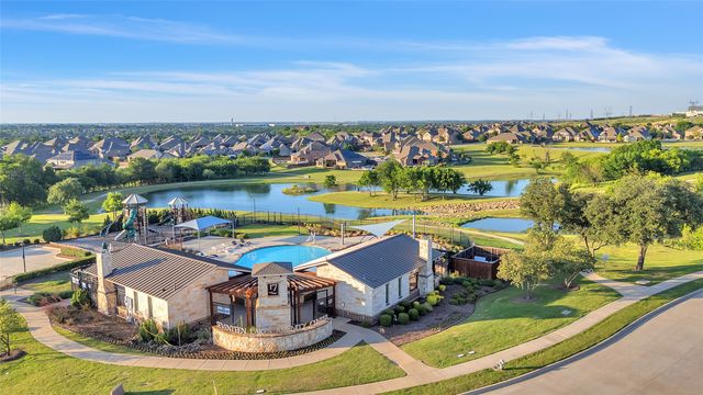 4512 Seventeen Lakes Court, Fort Worth, TX 76262