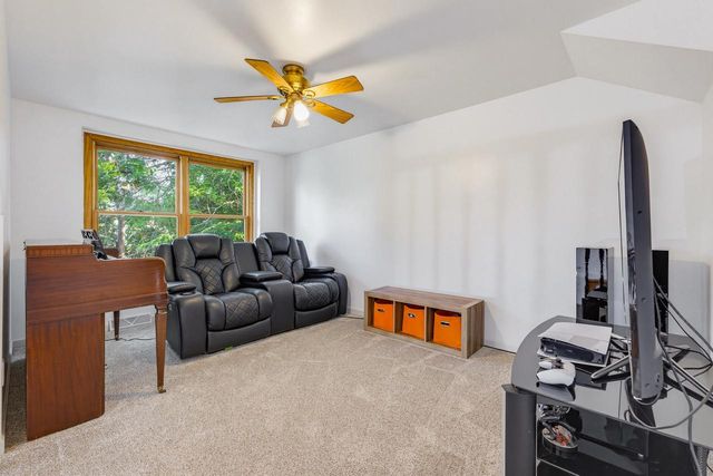 3355 E Normandy DRIVE, Oak Creek, WI 53154