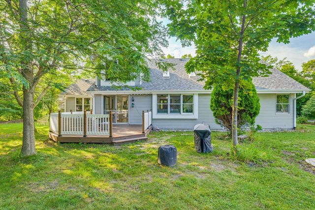 3355 E Normandy DRIVE, Oak Creek, WI 53154