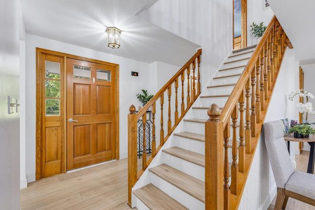 3355 E Normandy DRIVE, Oak Creek, WI 53154
