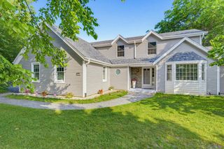 3355 E Normandy DRIVE, Oak Creek, WI 53154