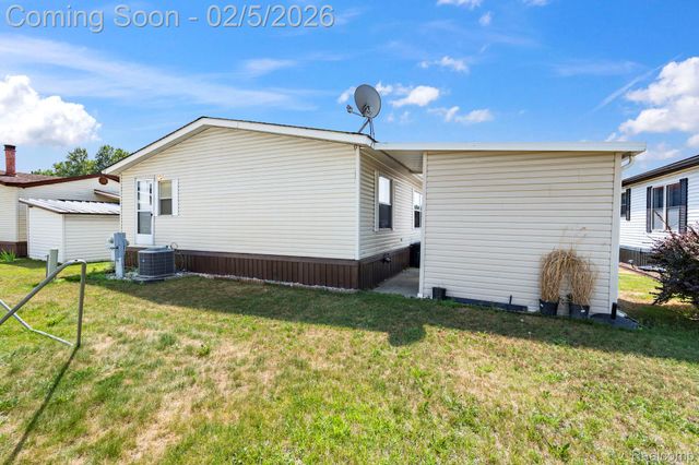 49280 Wildwood Court, Shelby Charter Township, MI 48315