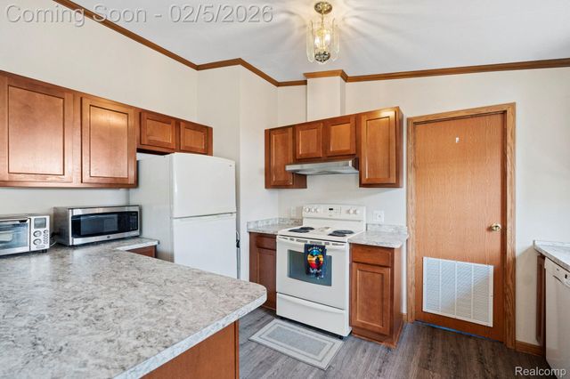 49280 Wildwood Court, Shelby Charter Township, MI 48315