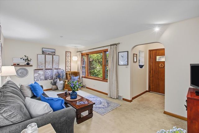308 Sheldon Avenue, Downers Grove, IL 60515