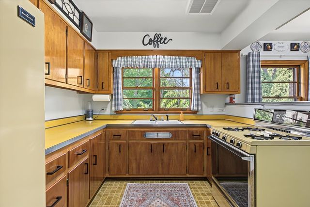 308 Sheldon Avenue, Downers Grove, IL 60515
