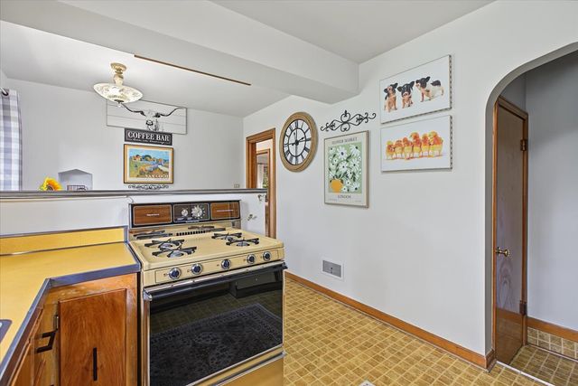 308 Sheldon Avenue, Downers Grove, IL 60515