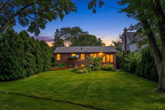 308 Sheldon Avenue, Downers Grove, IL 60515