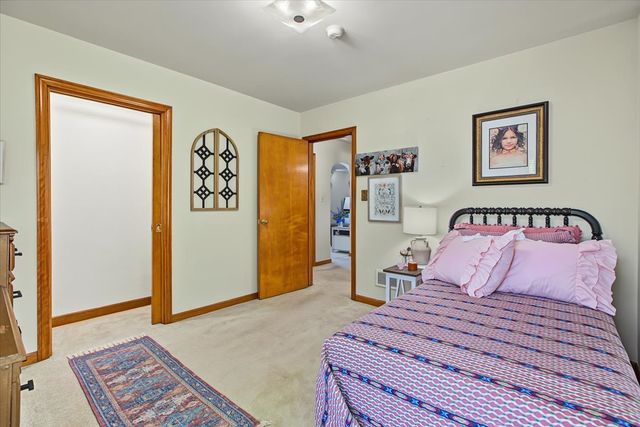 308 Sheldon Avenue, Downers Grove, IL 60515