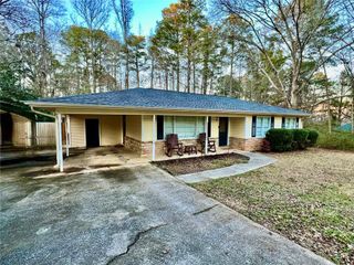 68 Pine Drive, Tallapoosa, GA 30176