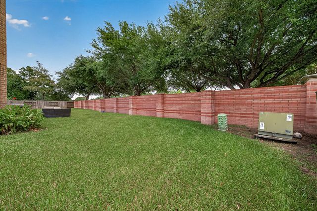 16911 N Aliana Road, Richmond, TX 77407