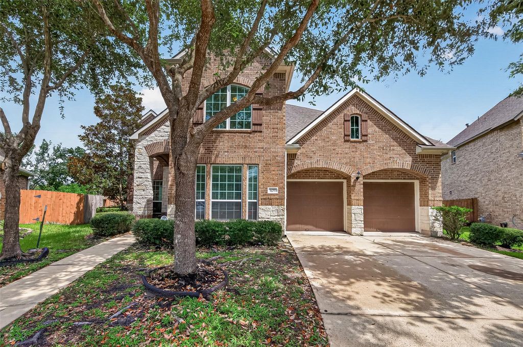 16911 N Aliana Road, Richmond, TX 77407