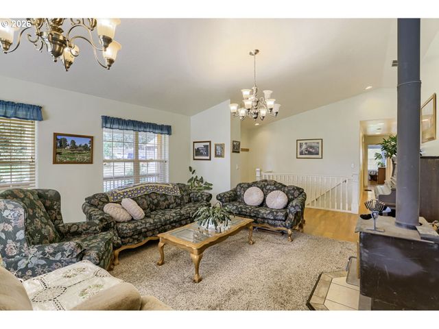 14788 Ne DAVID Ct, Newberg, OR 97132