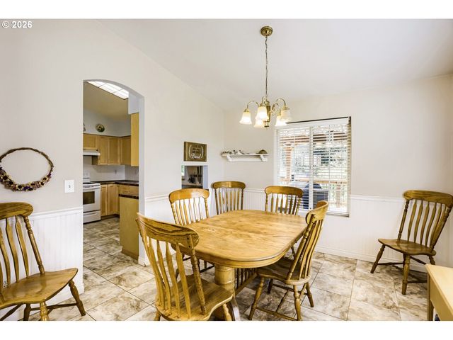 14788 Ne DAVID Ct, Newberg, OR 97132