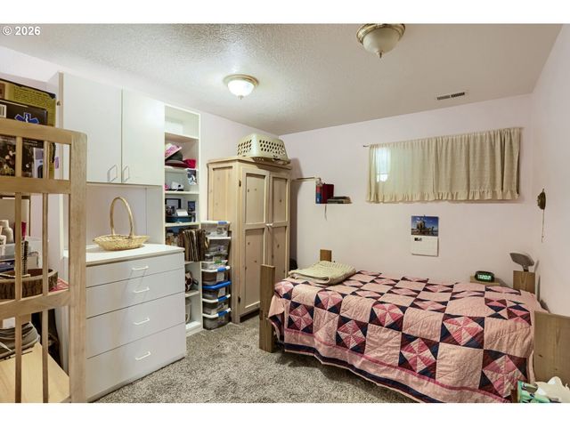 14788 Ne DAVID Ct, Newberg, OR 97132