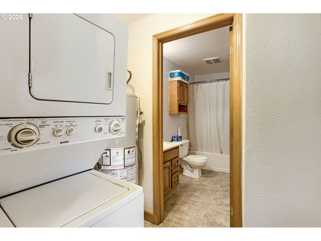 14788 Ne DAVID Ct, Newberg, OR 97132