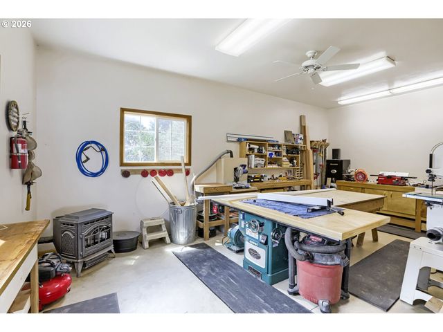 14788 Ne DAVID Ct, Newberg, OR 97132