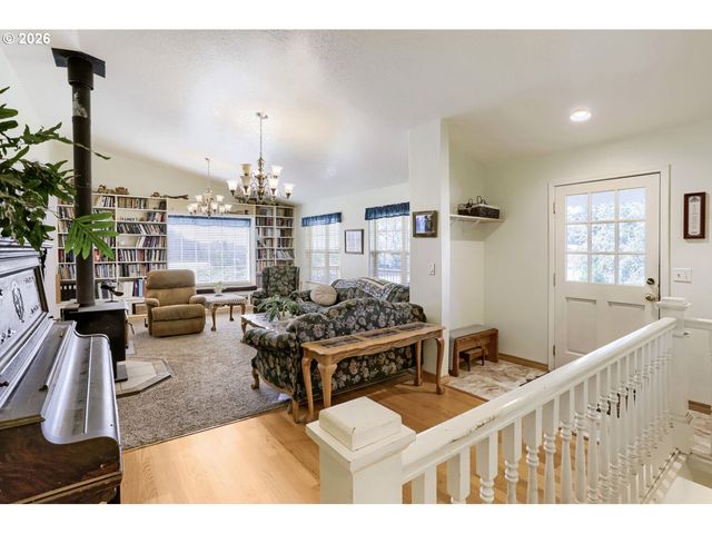 14788 Ne DAVID Ct, Newberg, OR 97132