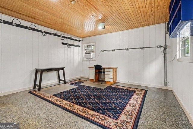 2624 Leslie Drive NE, Atlanta, GA 30345