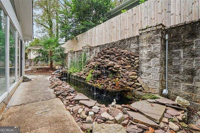 2624 Leslie Drive NE, Atlanta, GA 30345
