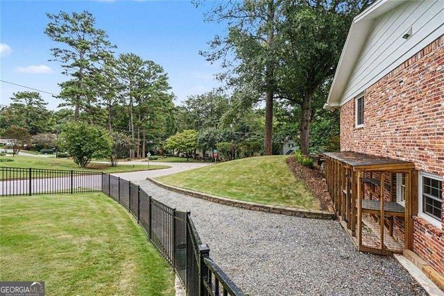 2624 Leslie Drive NE, Atlanta, GA 30345