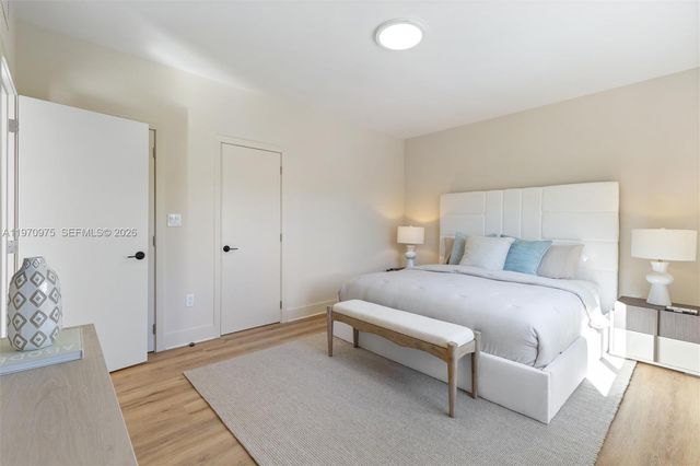 2385 SW 22nd Ter, Miami, FL 33145