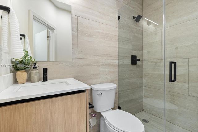 2385 SW 22nd Ter, Miami, FL 33145