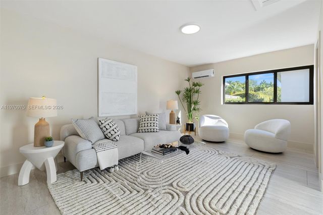 2385 SW 22nd Ter, Miami, FL 33145