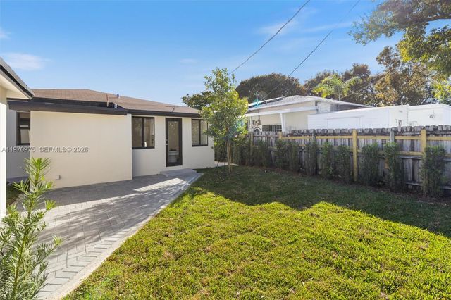 2385 SW 22nd Ter, Miami, FL 33145