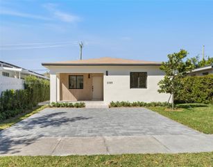 2385 SW 22nd Ter, Miami, FL 33145