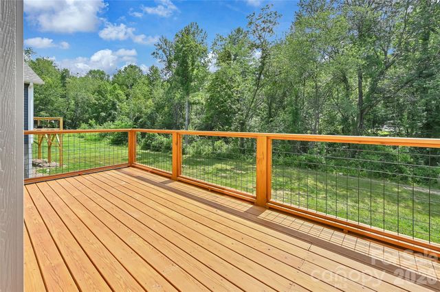 225 Edgewood Road S, Asheville, NC 28803