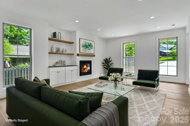 225 Edgewood Road S, Asheville, NC 28803