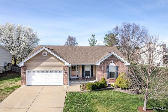 311 Washington Heights Drive, Washington, MO 63090