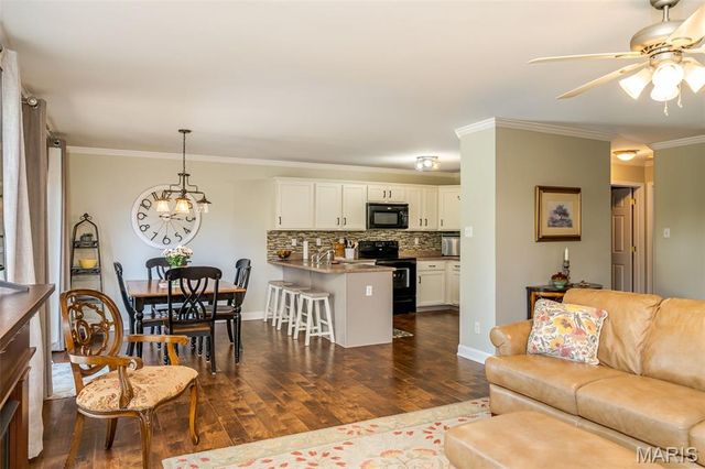 311 Washington Heights Drive, Washington, MO 63090