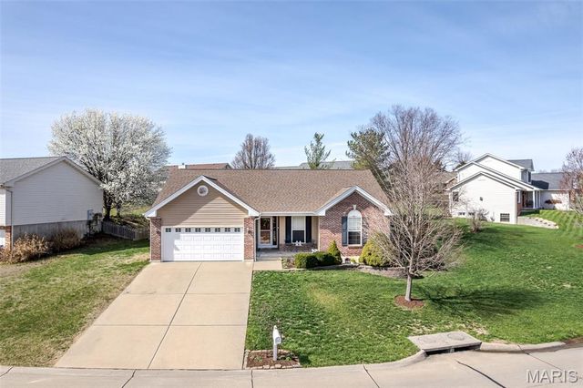 311 Washington Heights Drive, Washington, MO 63090