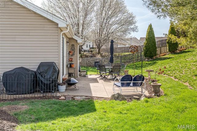 311 Washington Heights Drive, Washington, MO 63090