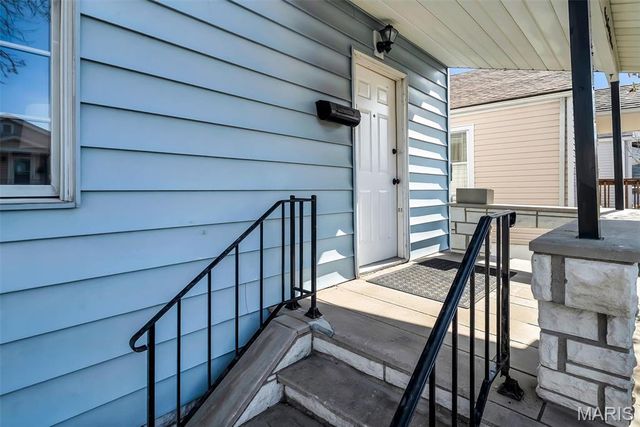 6254 Goener Avenue, St Louis, MO 63116